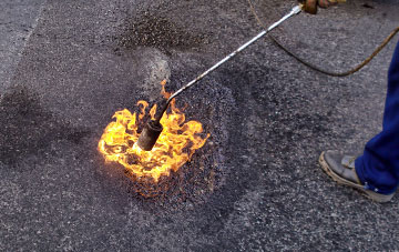 Blakeley flat roofing repairs