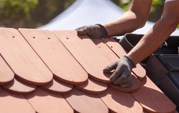 Blakeley roof tile contractors